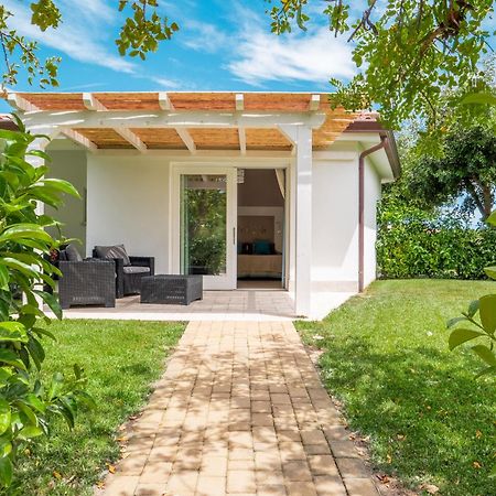 Resort Abbaia Ba ブドーニ エクステリア 写真